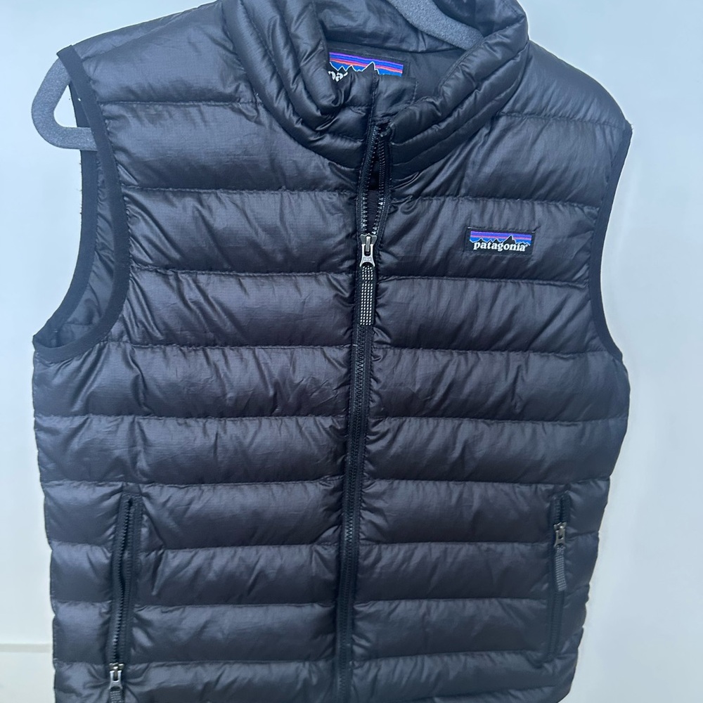 Patagonia Black Quilted Vest Puffer Kids Size 7-8